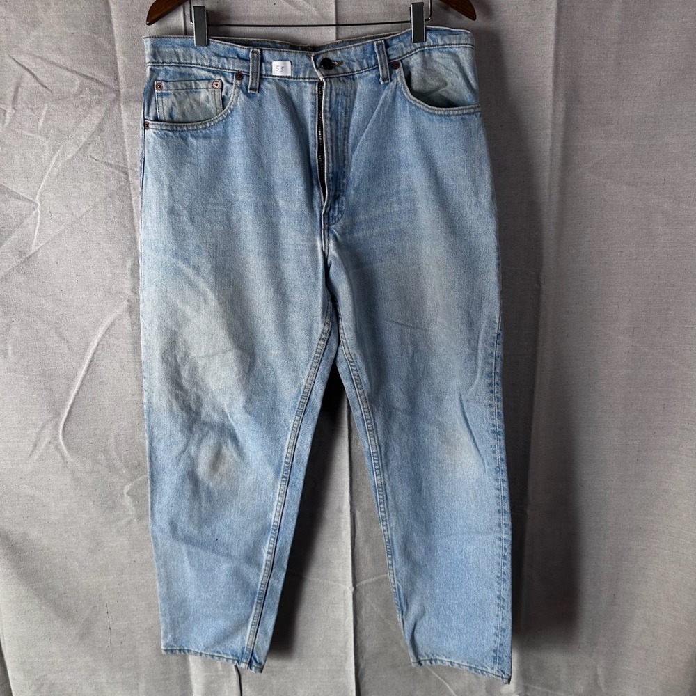 Vintage Levis 550 Relaxed Fit Tapered‎ Leg Jeans Light Wash Made in USA 36x30